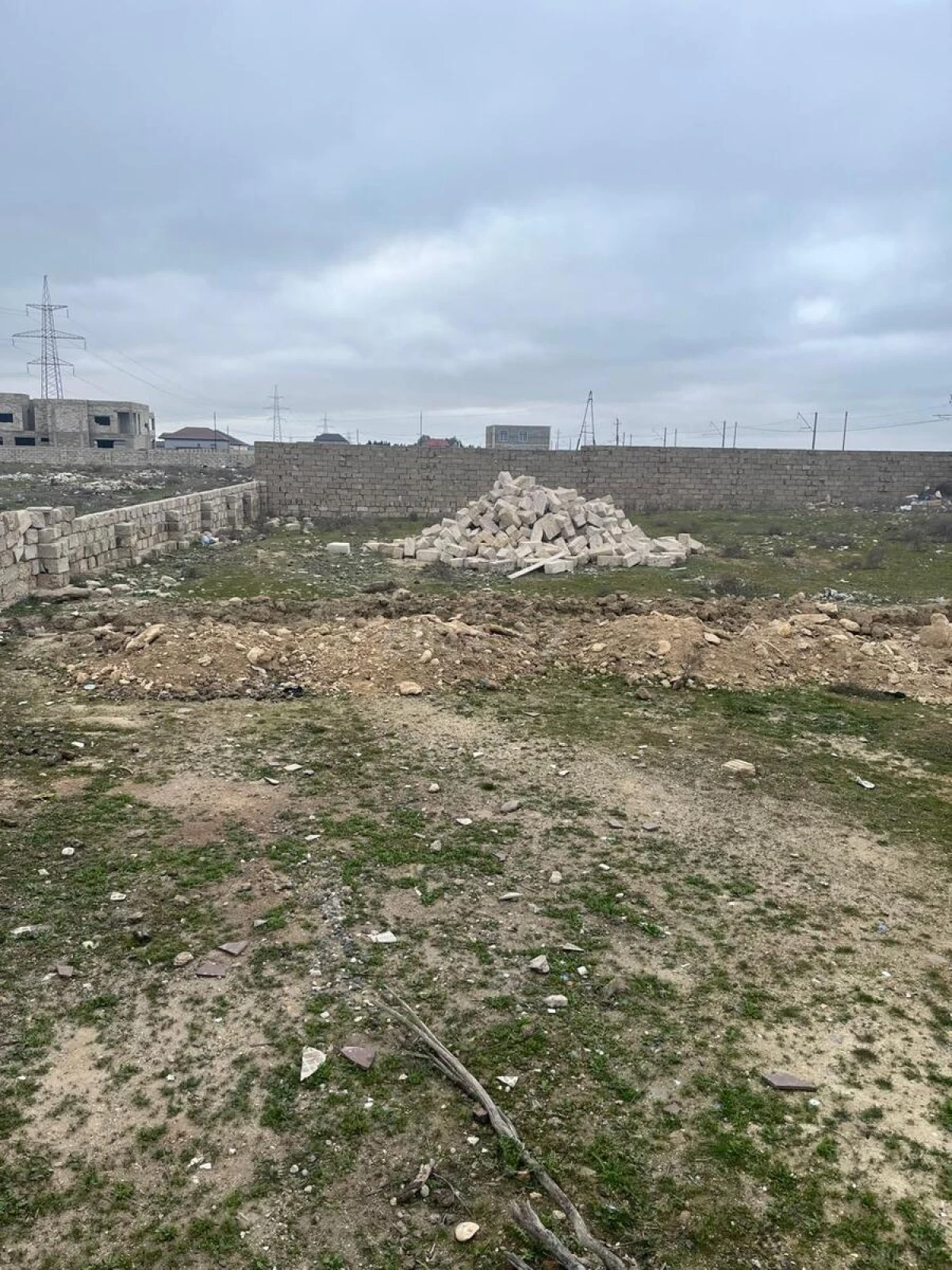 Satılır torpaq sahəsi 6 m²