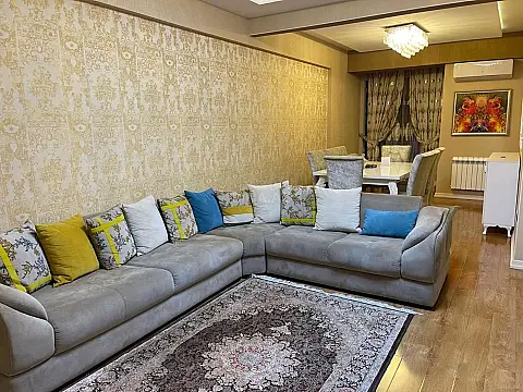 Kirayə verilir 3 otaqlı mənzil 113 m² — Bakı, Xətai 3 otaq 113.00 m²