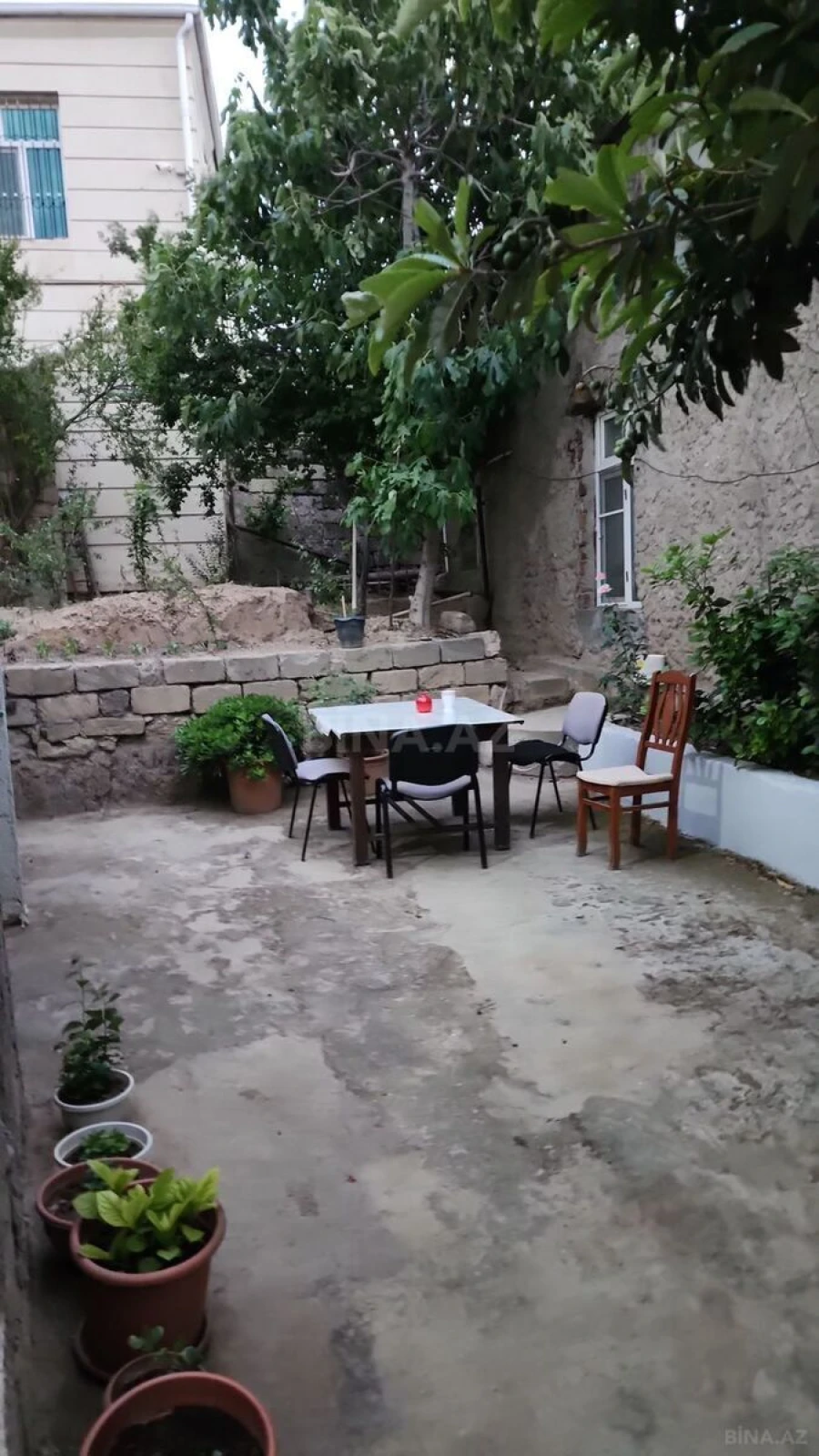 Satılır 6 otaqlı həyət evi 200 m²