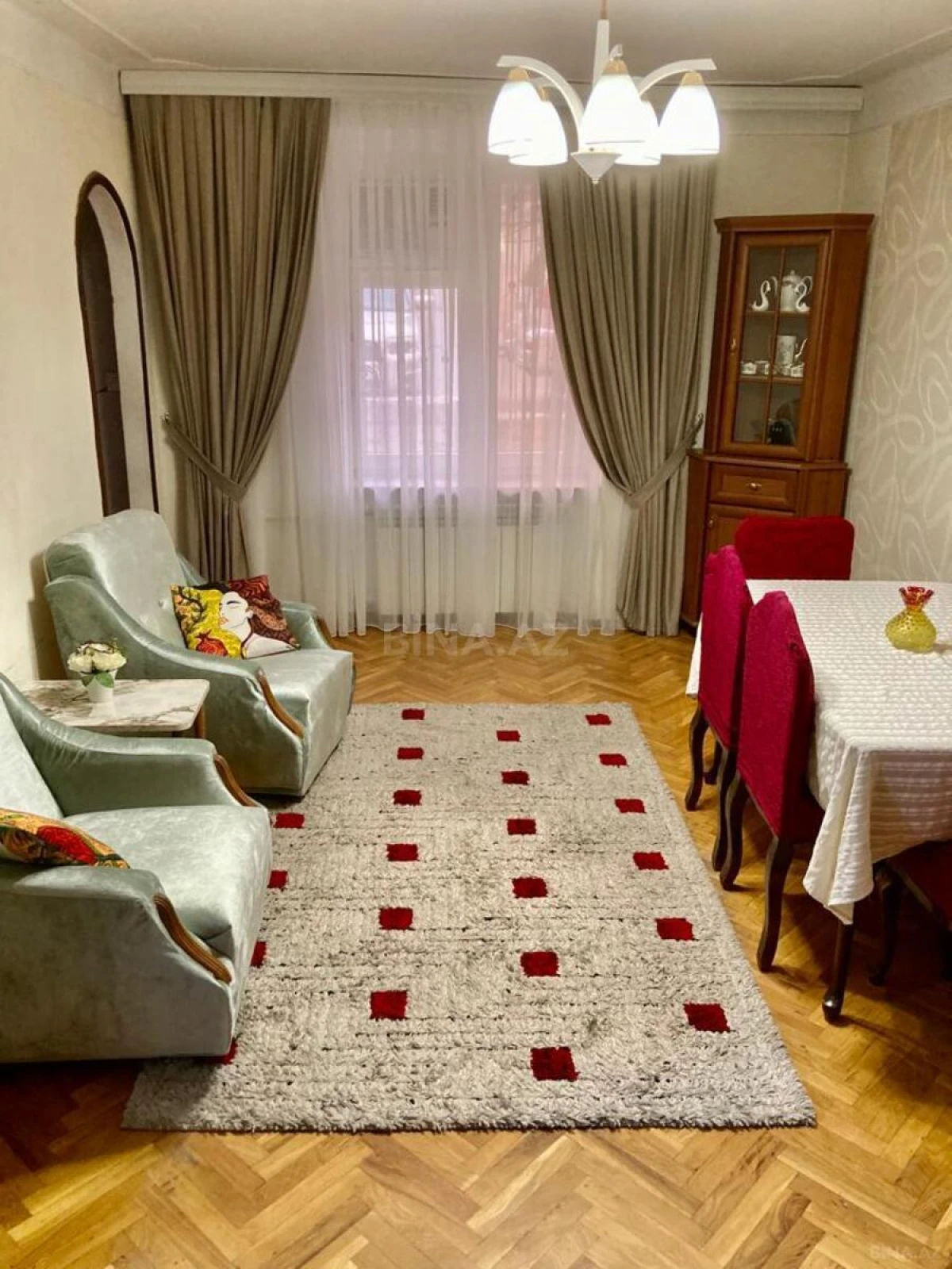 Kirayə verilir 3 otaqlı mənzil 70 m²