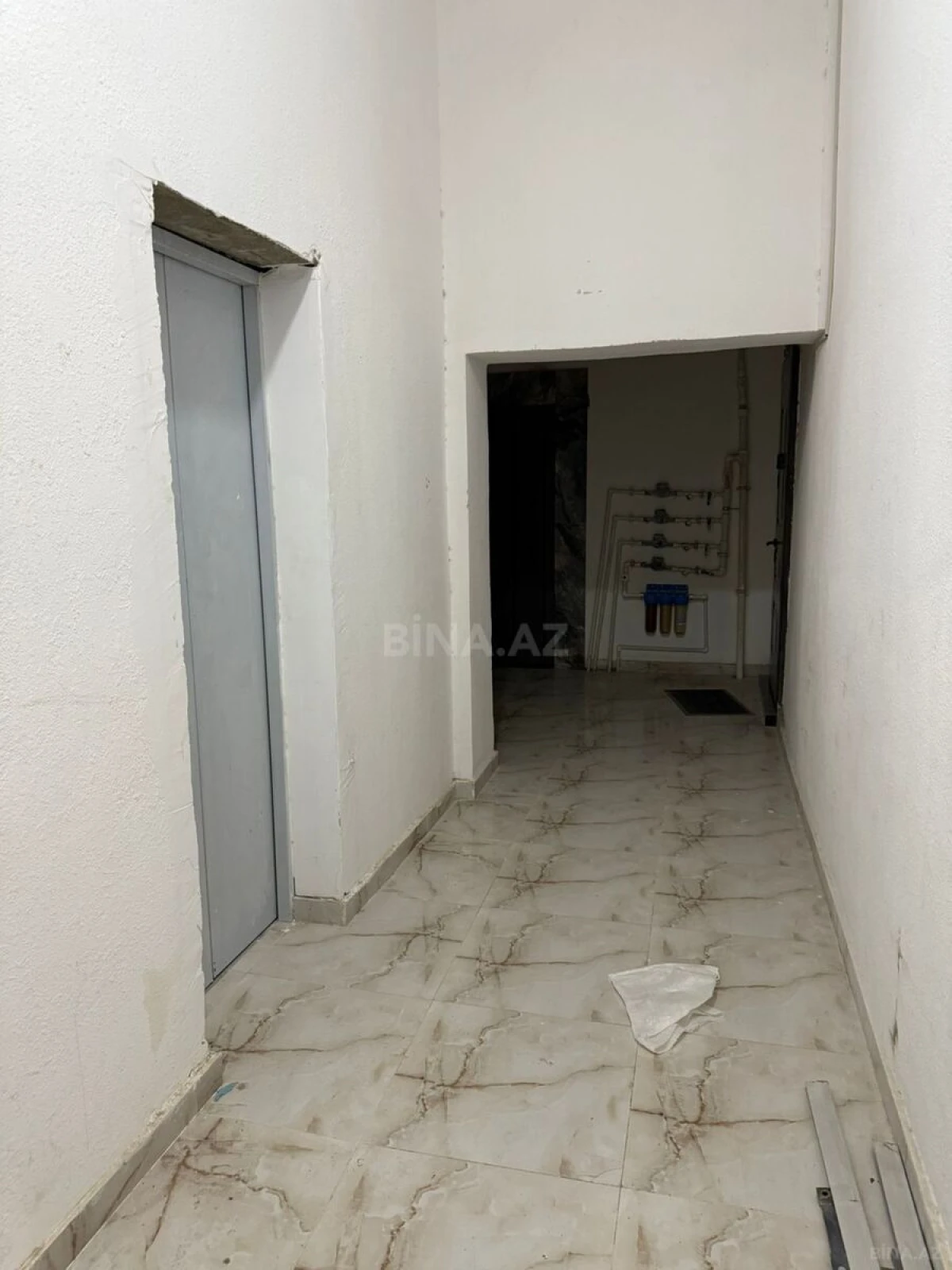 Satılır 2 otaqlı mənzil 75 m²