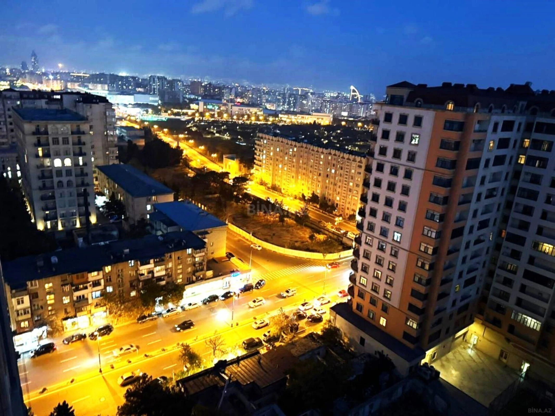 Satılır 2 otaqlı mənzil 75 m²