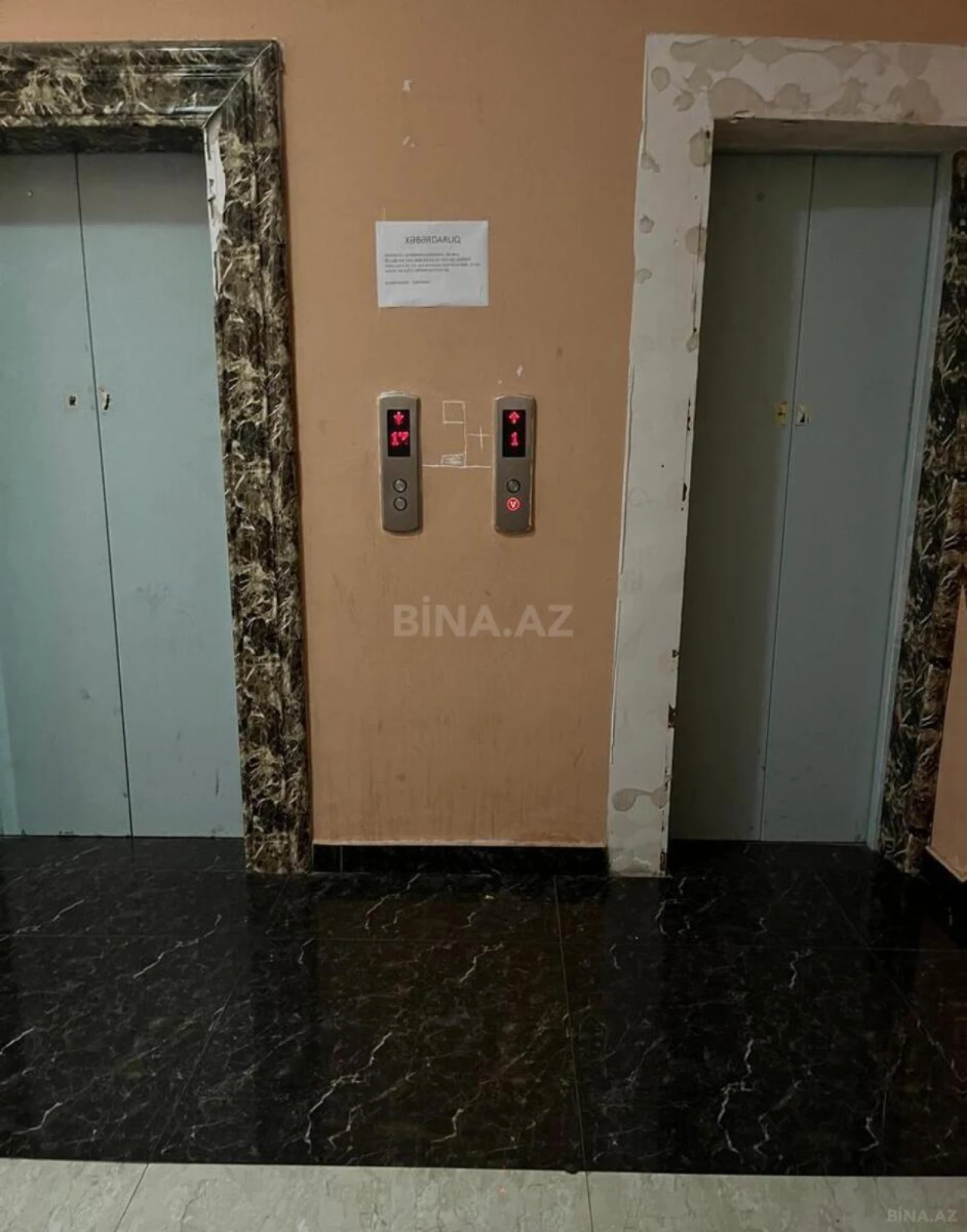 Kirayə verilir 2 otaqlı mənzil 85 m²