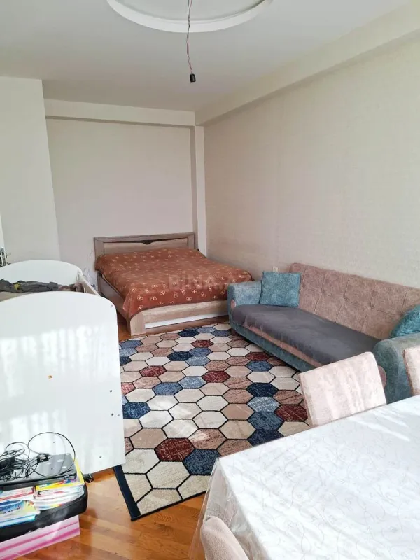 Satılır 1 otaqlı mənzil 47 m²