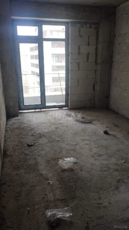 Satılır 3 otaqlı mənzil 128 m²