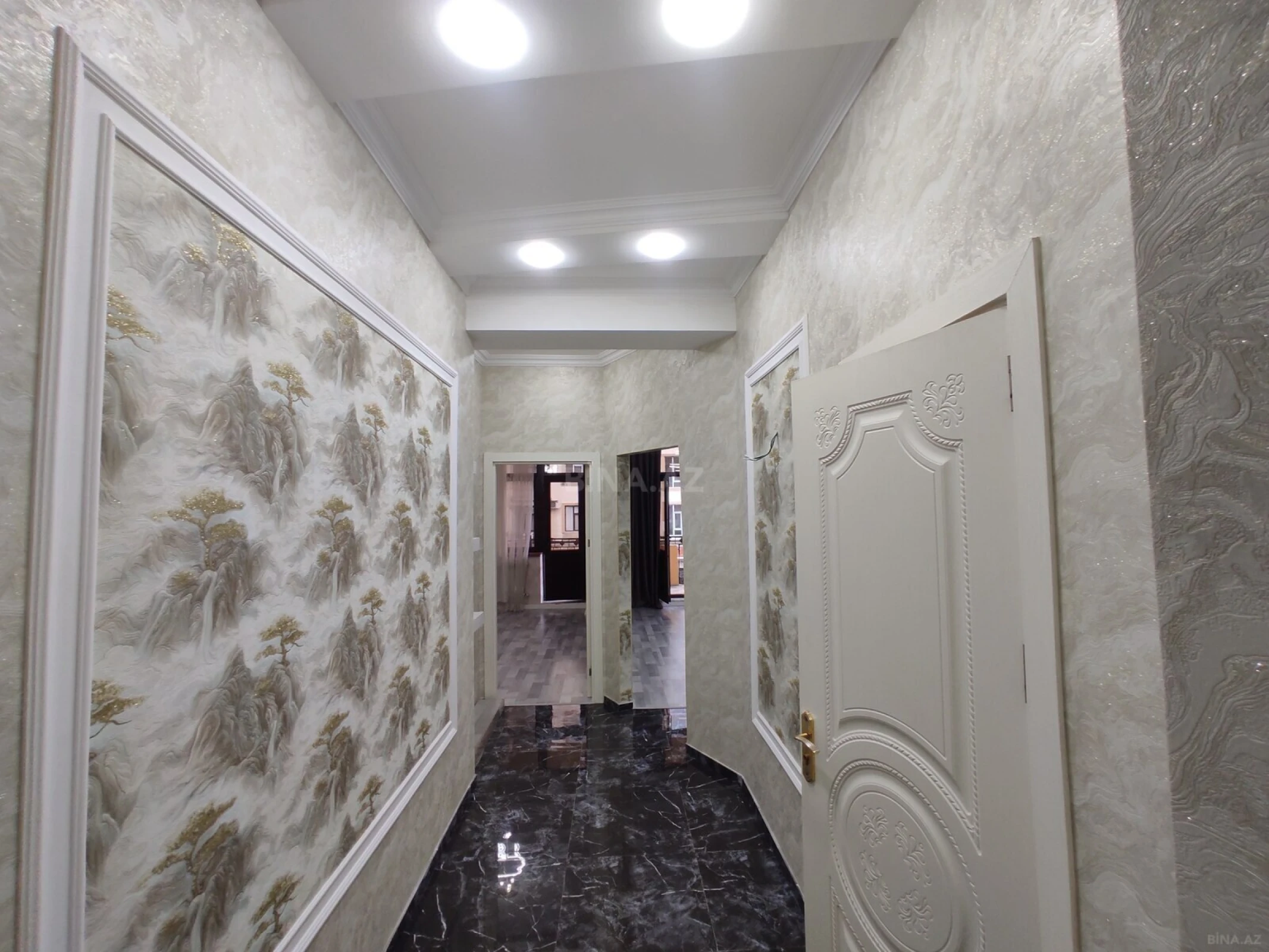 Satılır 2 otaqlı mənzil 65 m²