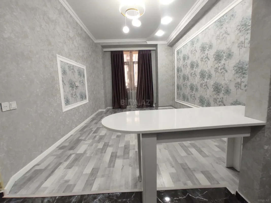 Satılır 2 otaqlı mənzil 65 m²
