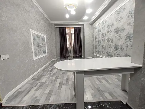Satılır 2 otaqlı mənzil 65 m²