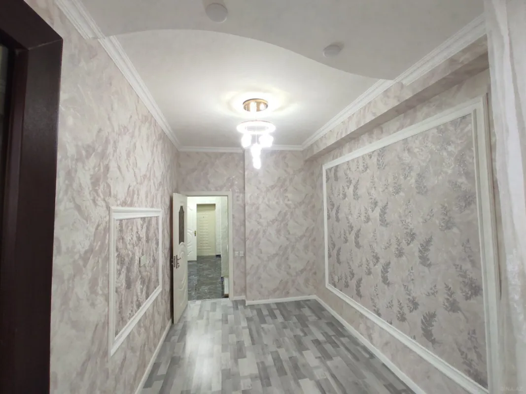 Satılır 2 otaqlı mənzil 65 m²