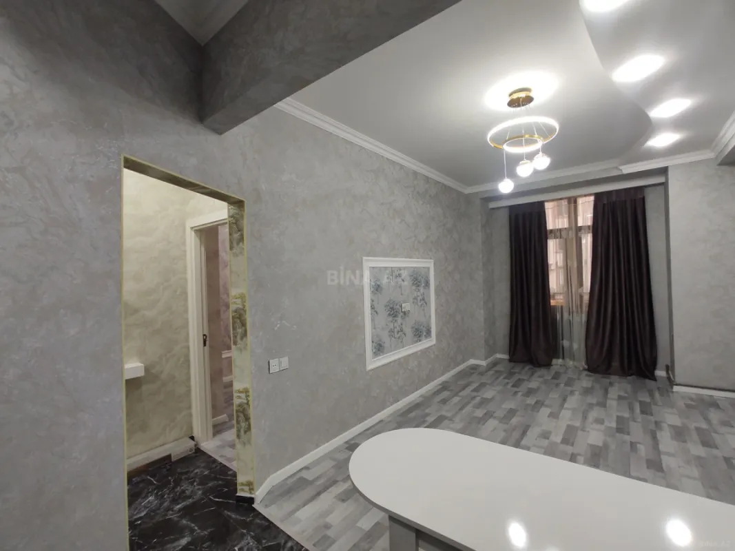 Satılır 2 otaqlı mənzil 65 m²