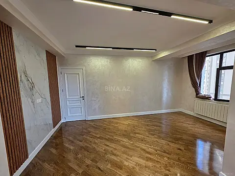 Satılır 3 otaqlı mənzil 105 m²