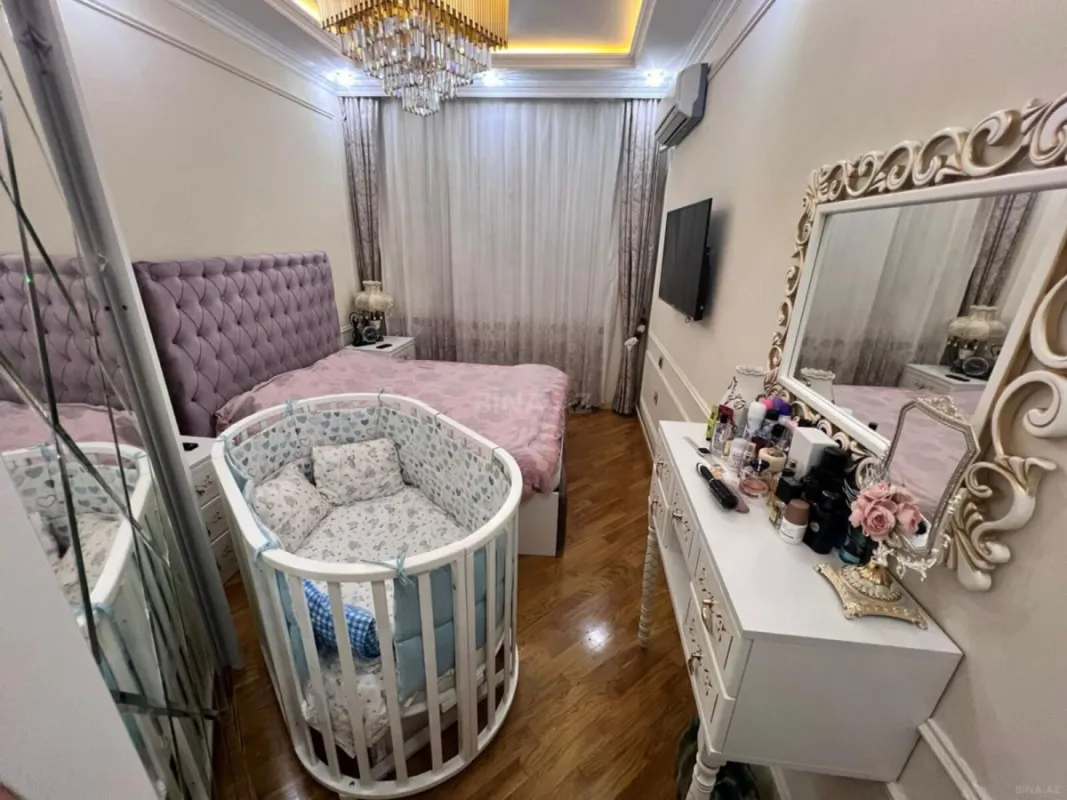 Satılır 2 otaqlı mənzil 55 m²