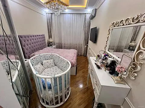 Satılır 2 otaqlı mənzil 55 m²