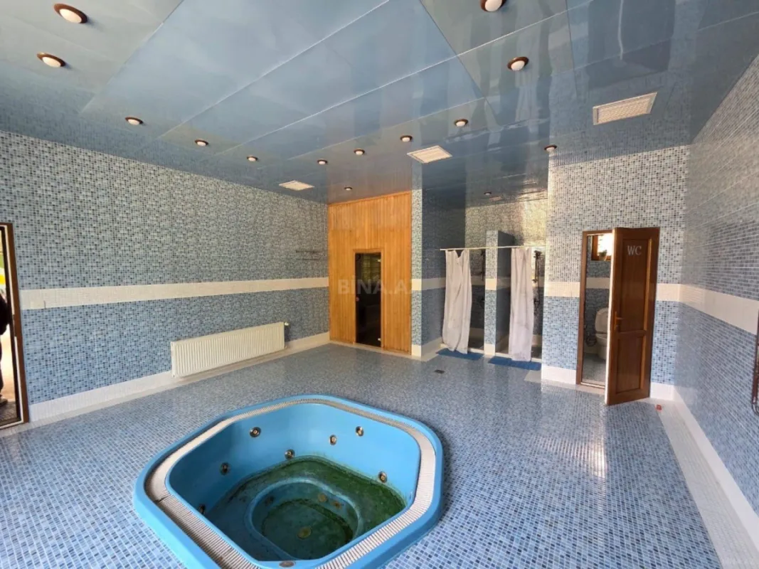 Kirayə verilir 8 otaqlı həyət evi 500 m²