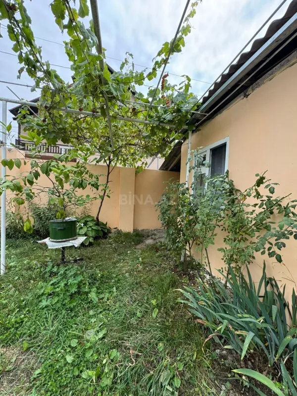 Kirayə verilir 3 otaqlı həyət evi 150 m²