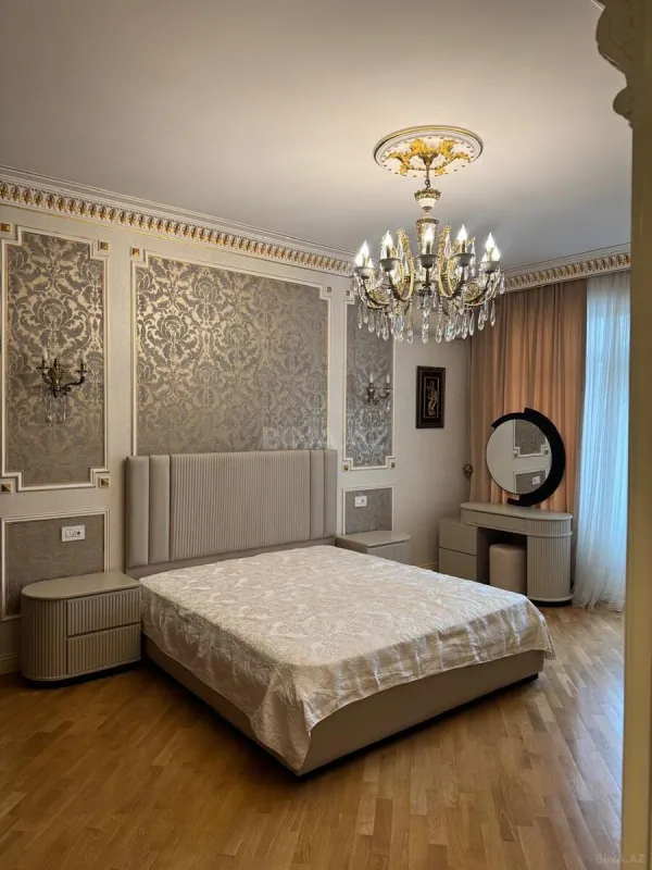 Kirayə verilir 4 otaqlı mənzil 178 m²