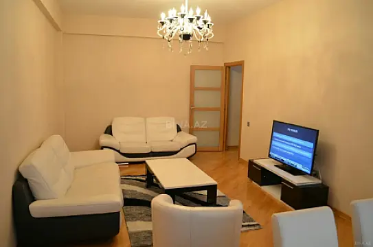 Satılır 3 otaqlı mənzil 85 m² — Bakı, Memar Əcəmi yanı 3 otaq 85.00 m²
