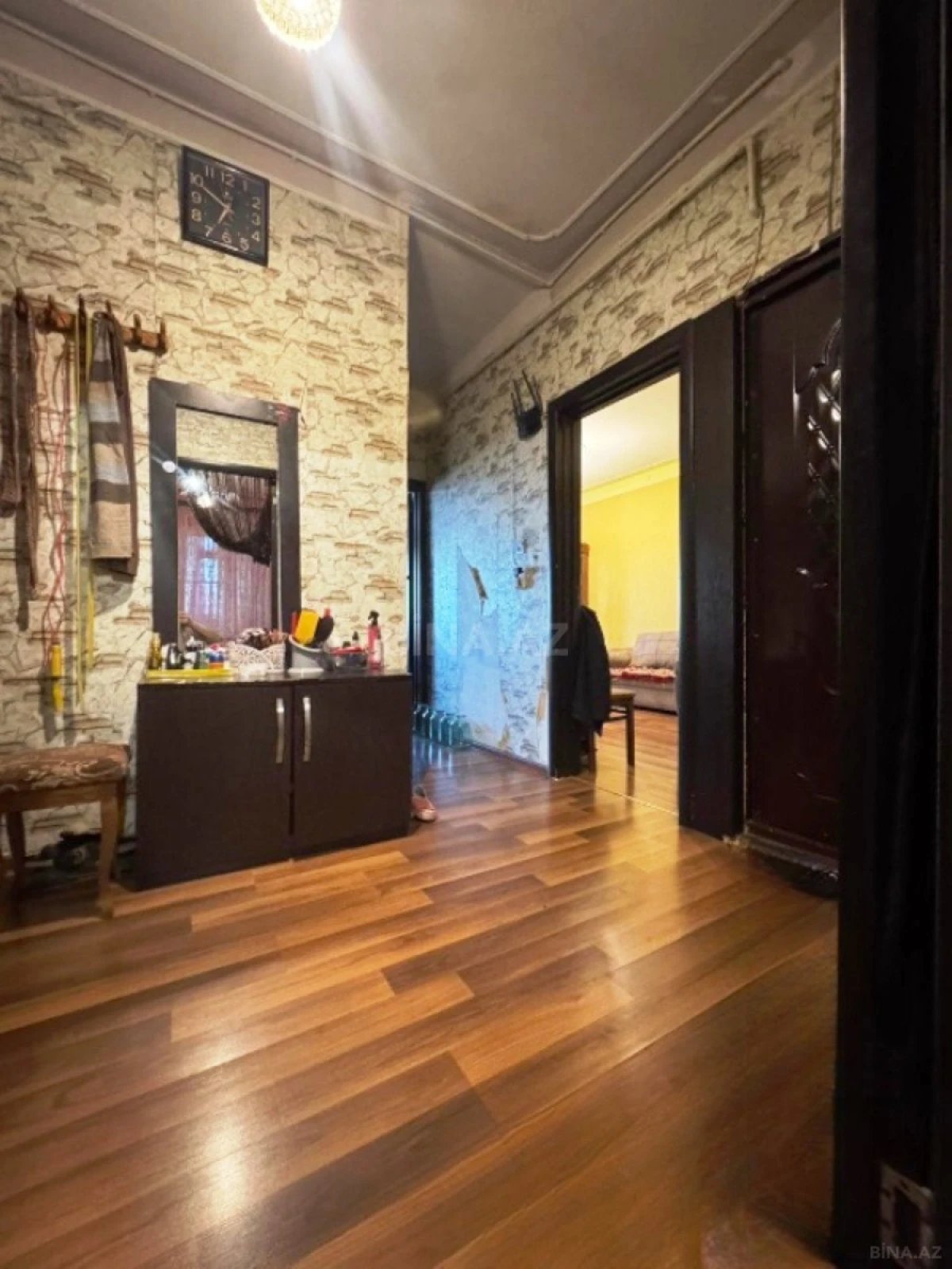 Satılır 2 otaqlı mənzil 60 m²