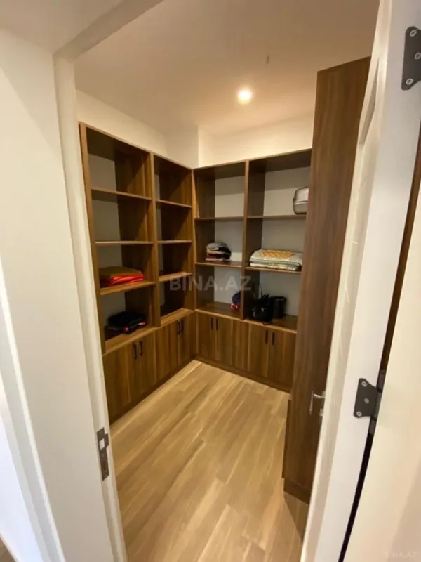 Kirayə verilir 5 otaqlı həyət evi 400 m²