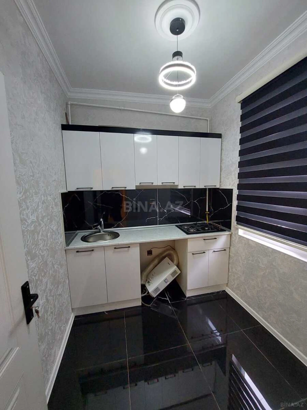 Satılır 2 otaqlı mənzil 55 m²