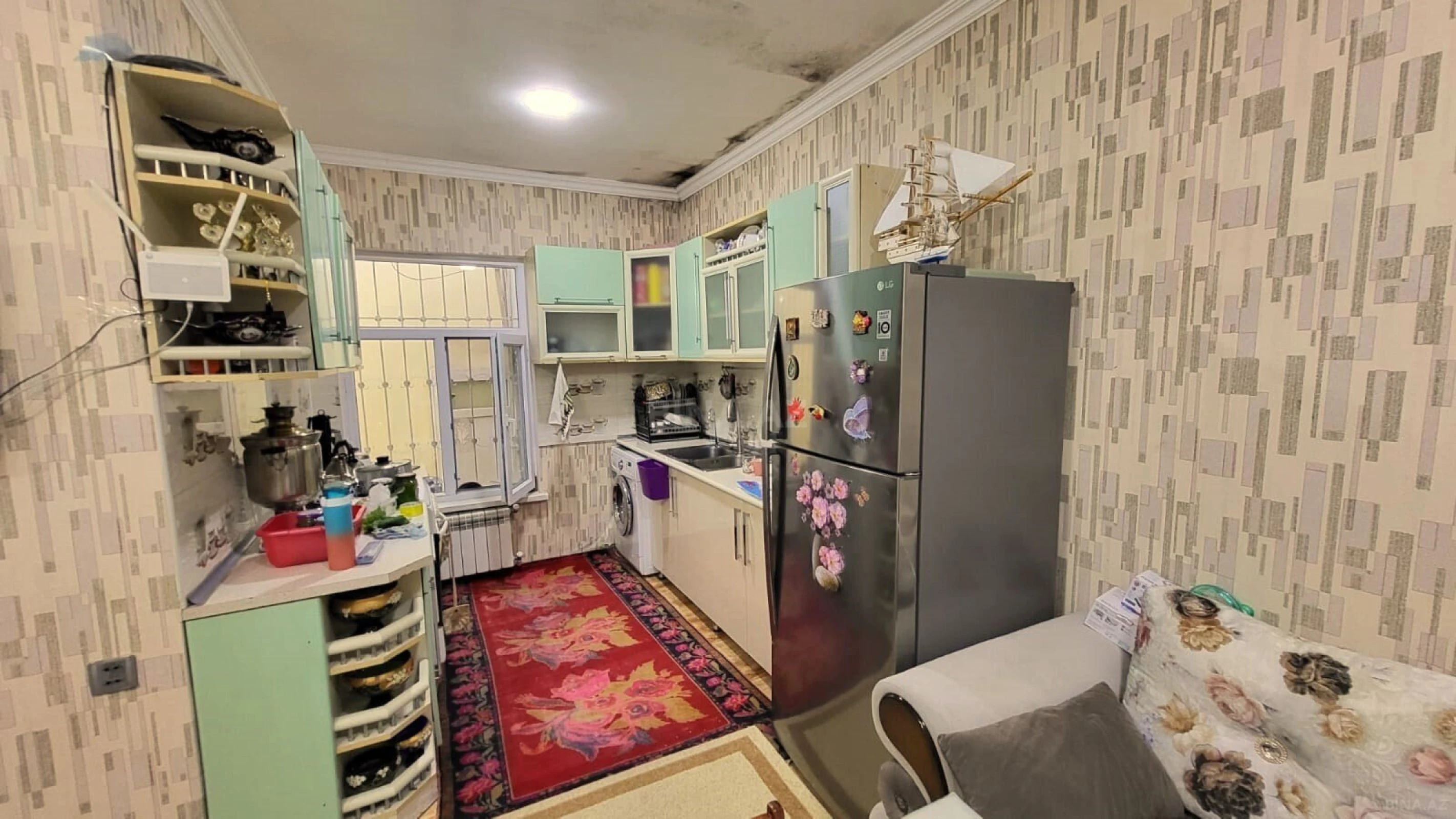 Satılır 5 otaqlı həyət evi 140 m²