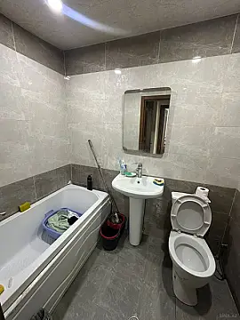 Satılır 2 otaqlı mənzil 45 m²