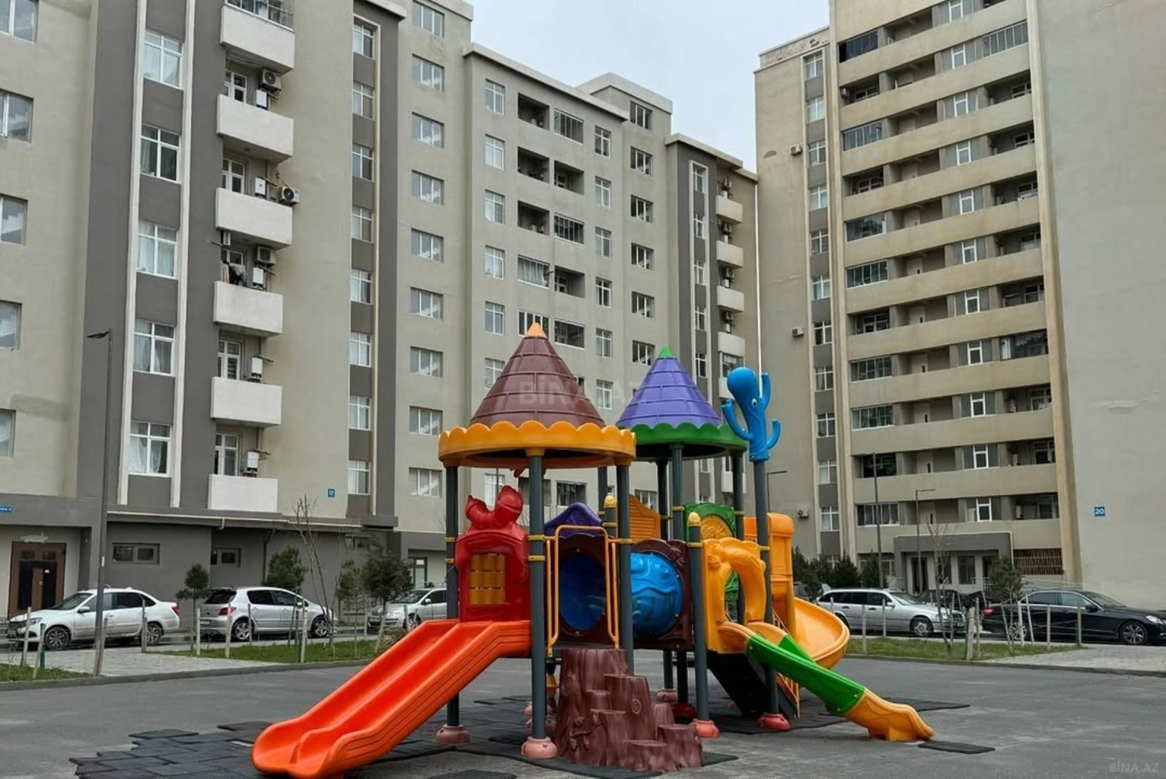 Satılır 2 otaqlı mənzil 45 m²