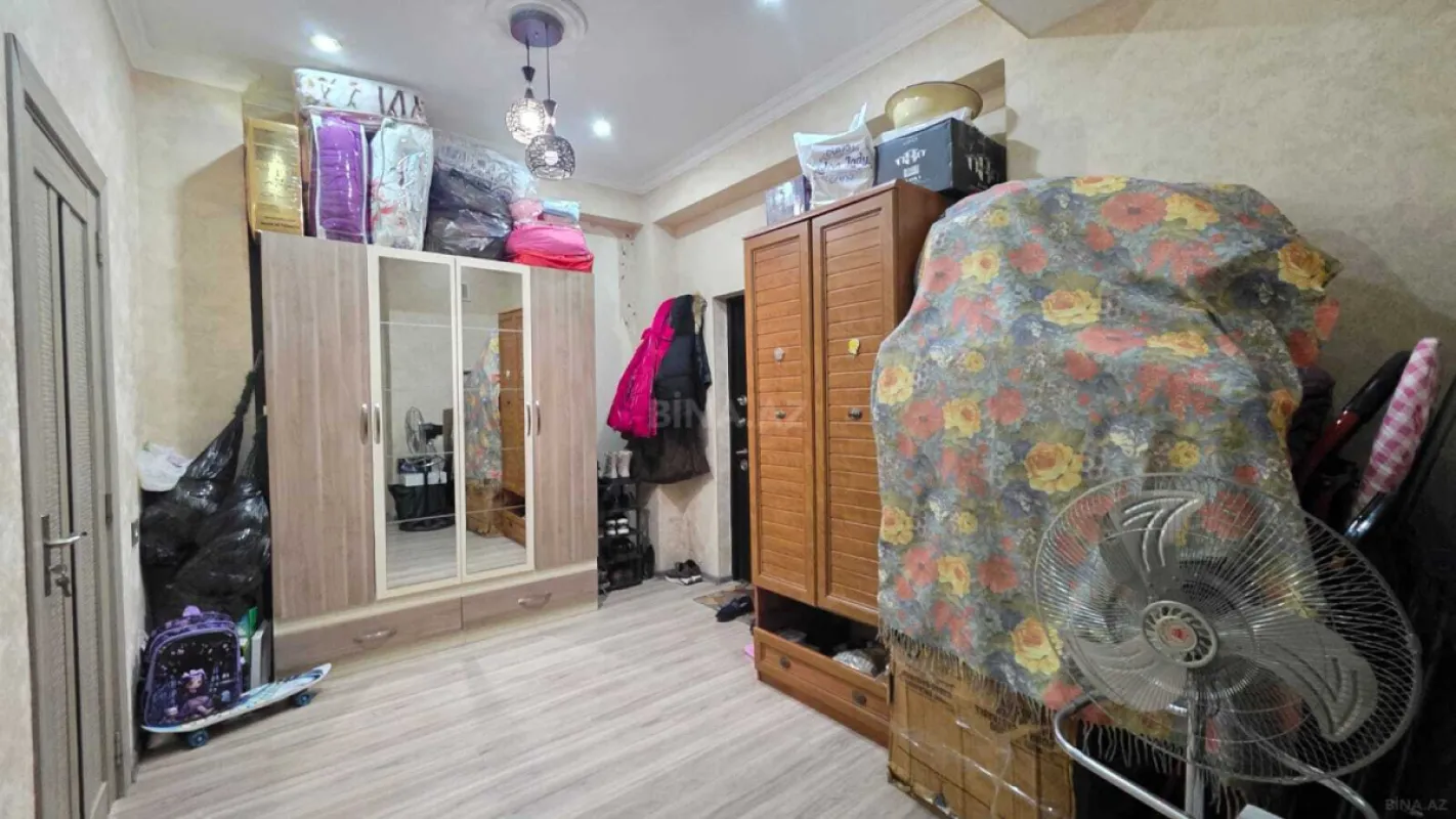 Satılır 2 otaqlı mənzil 62 m²
