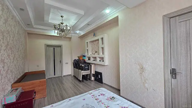 Satılır 2 otaqlı mənzil 62 m²