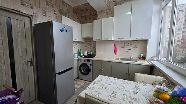 Satılır 2 otaqlı mənzil 62 m²