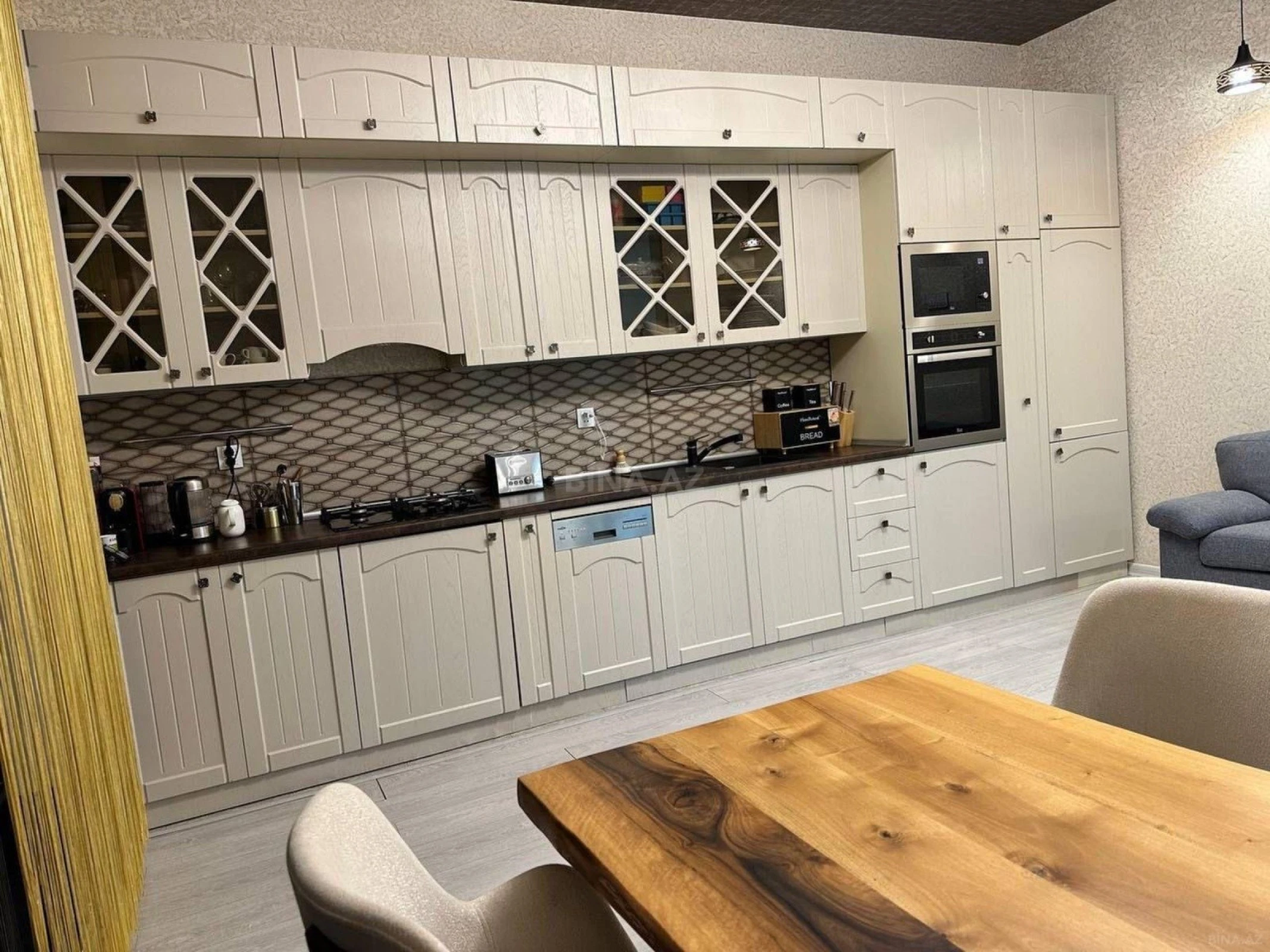 Kirayə verilir 4 otaqlı həyət evi 250 m²