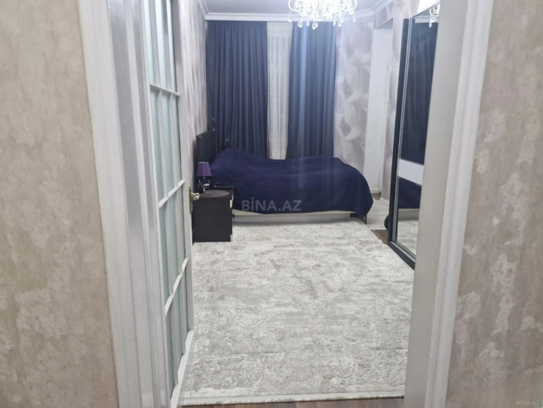 Satılır 2 otaqlı mənzil 70 m²