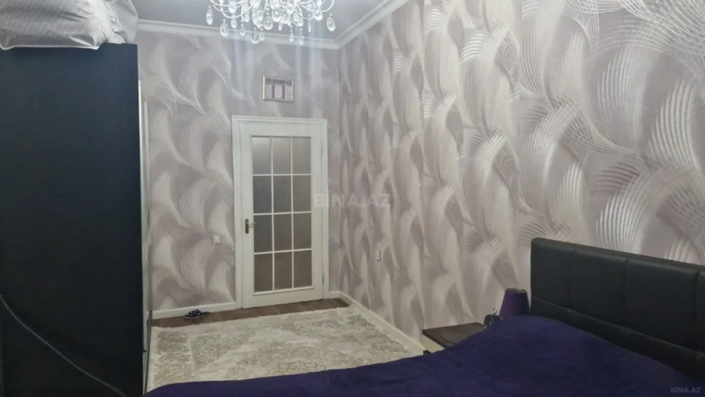 Satılır 2 otaqlı mənzil 70 m²