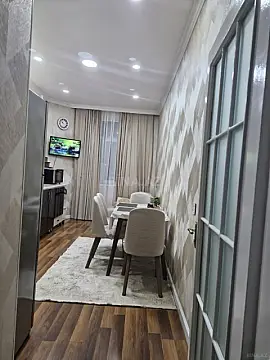 Satılır 2 otaqlı mənzil 70 m²