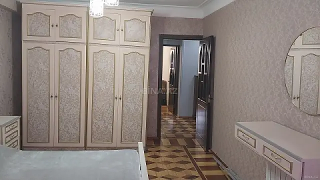 Kirayə verilir 2 otaqlı mənzil 75 m²