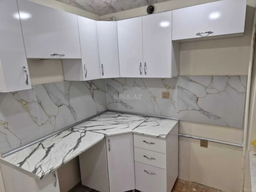 Satılır 1 otaqlı mənzil 40 m²