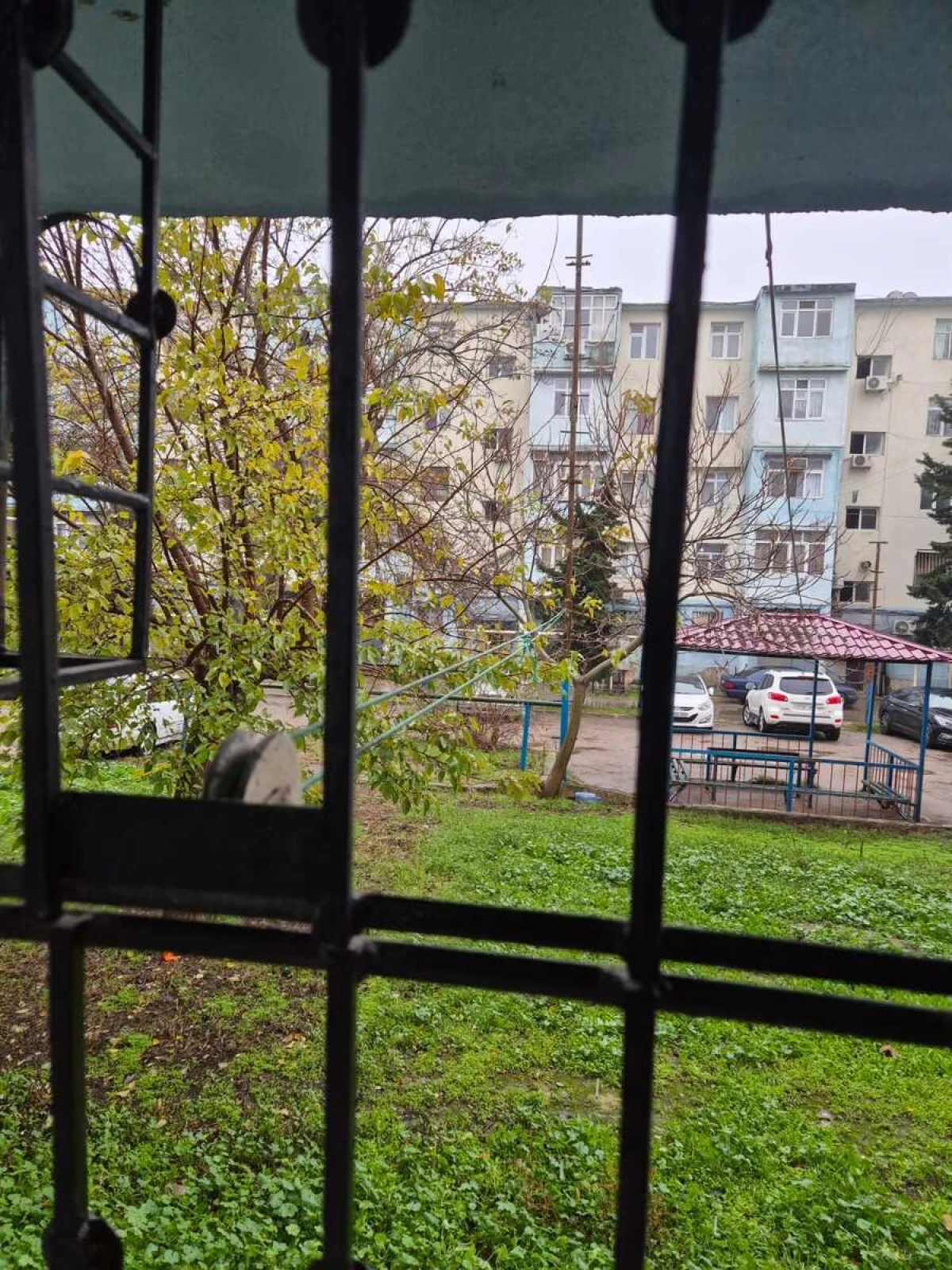 Satılır 1 otaqlı mənzil 40 m²