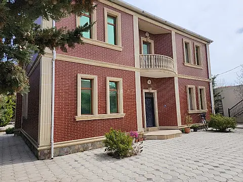 Kirayə verilir 5 otaqlı həyət evi 320 m²