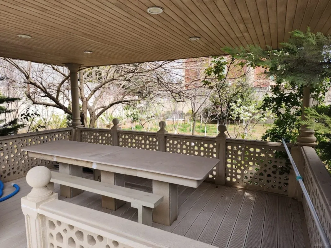 Kirayə verilir 5 otaqlı həyət evi 320 m²