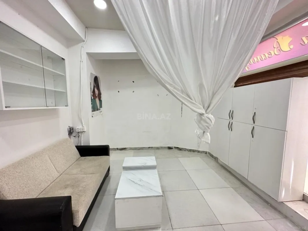 Kirayə verilir 1 otaqlı ofis 13 m²