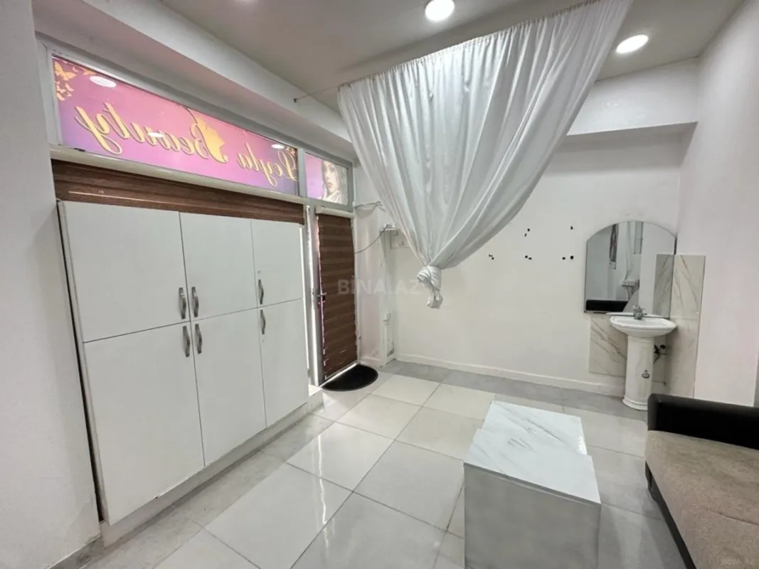 Kirayə verilir 1 otaqlı ofis 13 m²