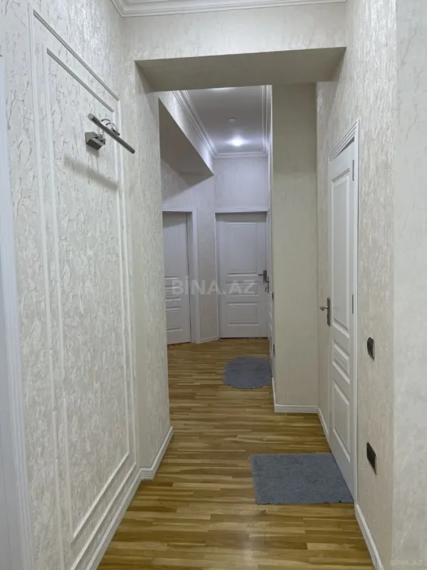 Satılır 3 otaqlı mənzil 105 m²