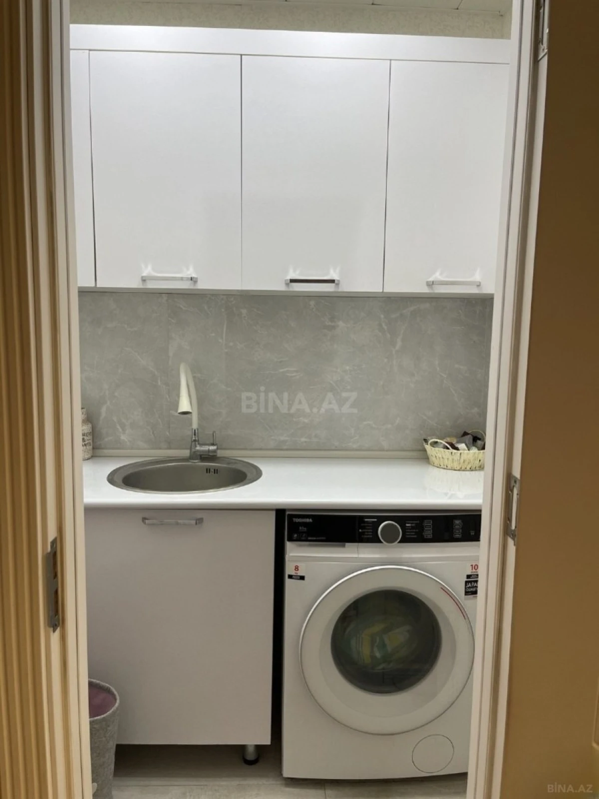 Satılır 3 otaqlı mənzil 105 m²