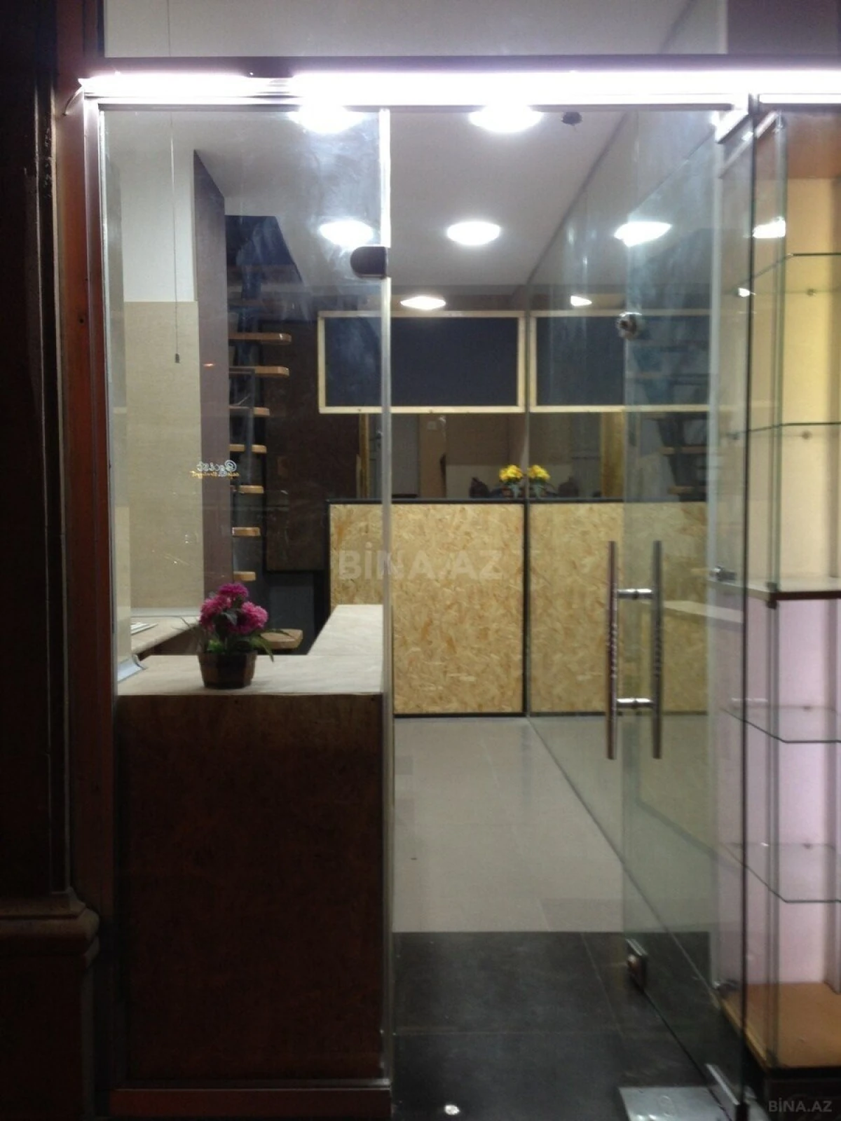 Kirayə verilir obyekt 120 m²