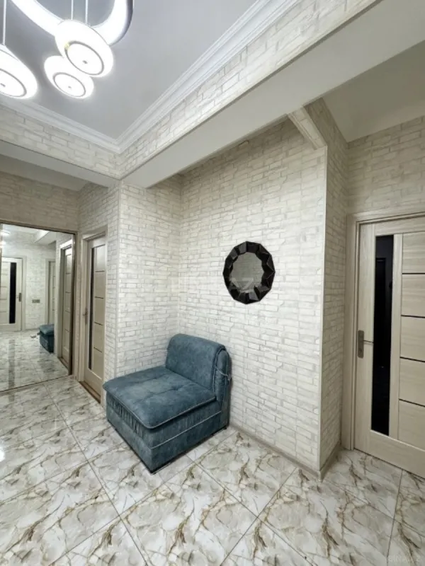 Satılır 2 otaqlı mənzil 85 m²