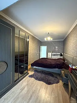 Satılır 2 otaqlı mənzil 85 m²