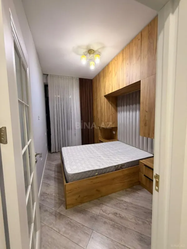 Kirayə verilir 2 otaqlı mənzil 60 m²