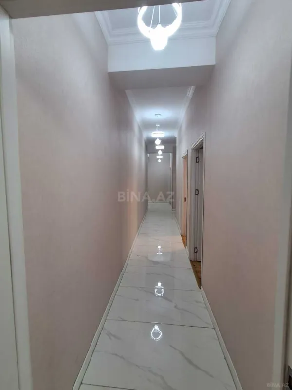 Satılır 3 otaqlı mənzil 110 m²