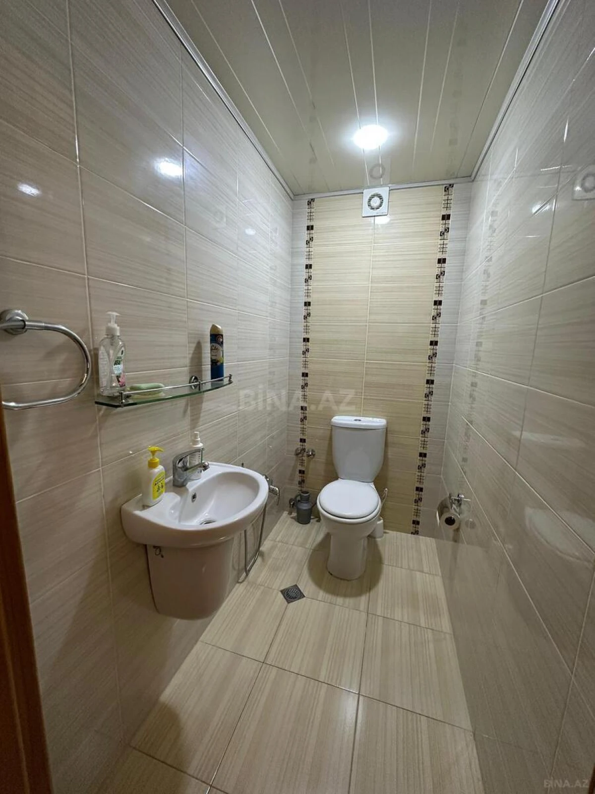 Kirayə verilir 2 otaqlı mənzil 94 m²
