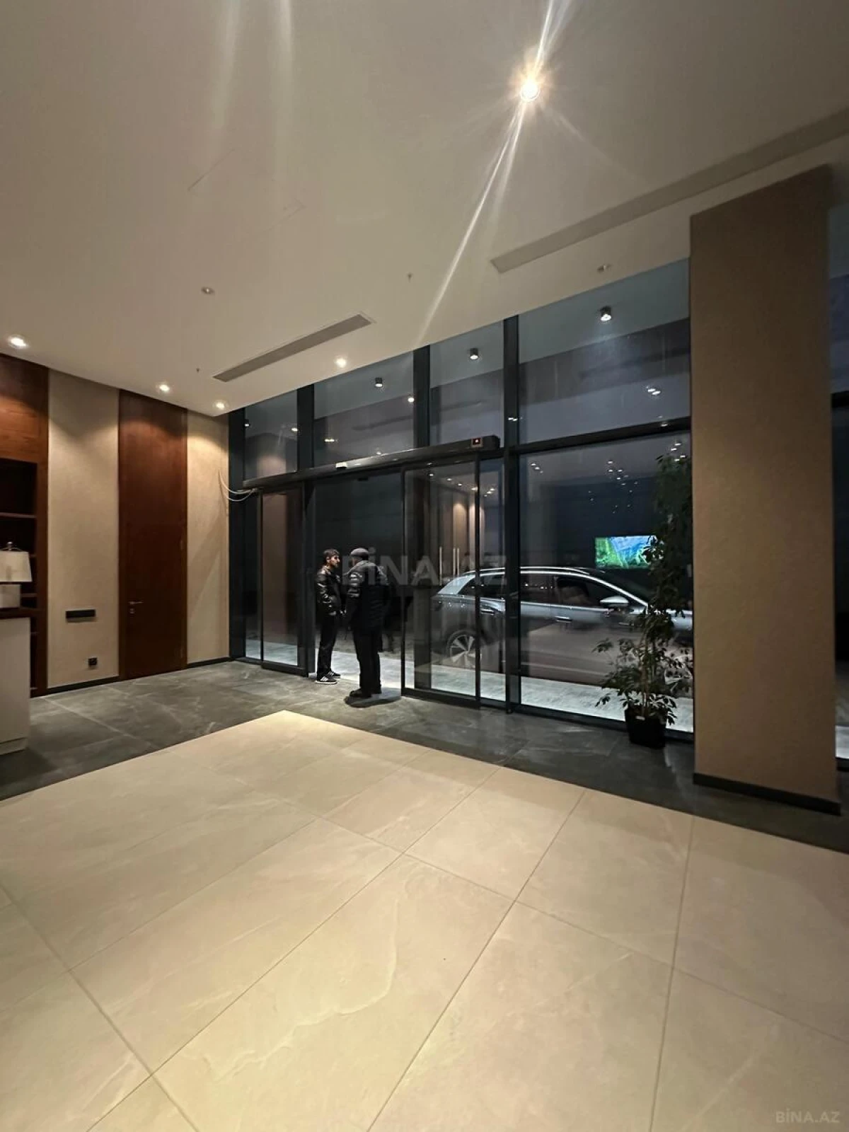 Kirayə verilir 2 otaqlı mənzil 80 m²